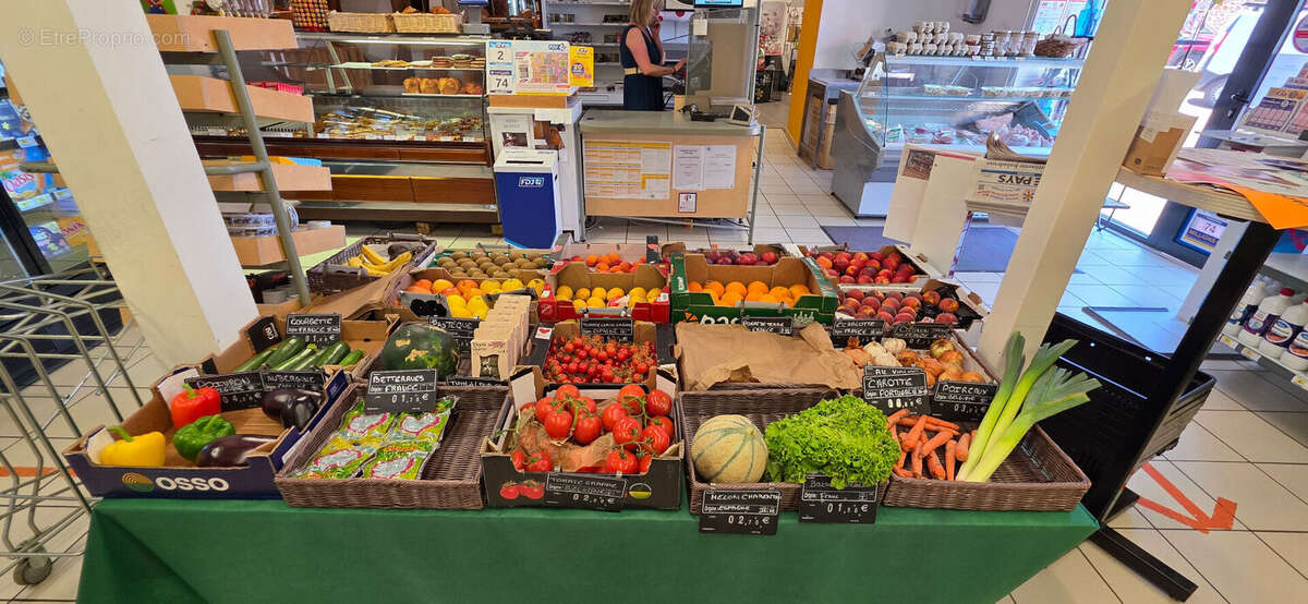 Commerce à LAPALISSE