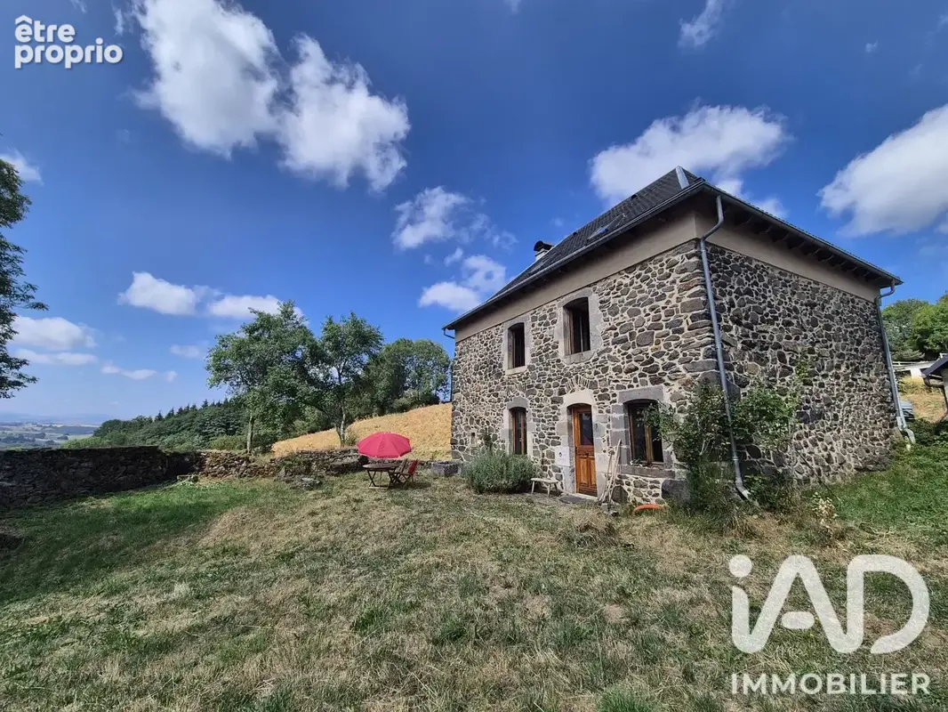 Photo 1 - Maison à MARCENAT
