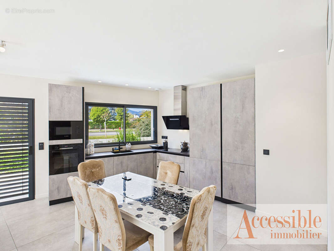 Maison à AIX-LES-BAINS