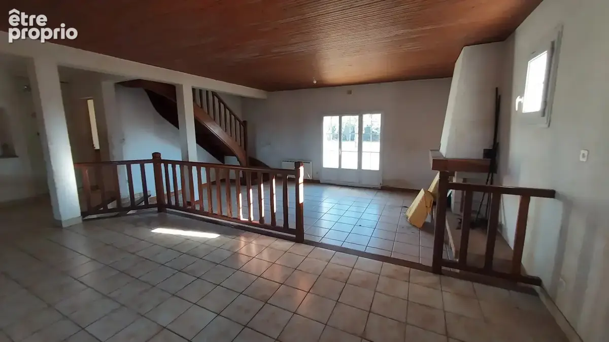 Maison 144 m² à Ste Neaomaye - photo 2