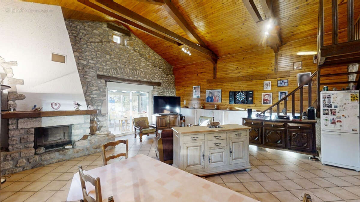 Maison à RIOTORD
