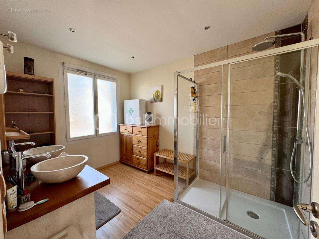 Maison à ARC-EN-BARROIS