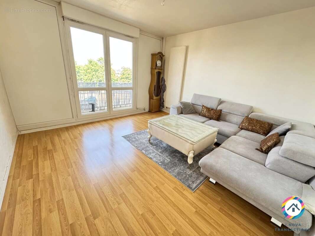 Appartement à VILLEFRANCHE-SUR-SAONE