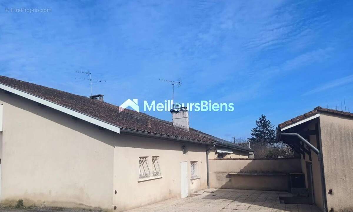 Maison à SAINT-BRICE