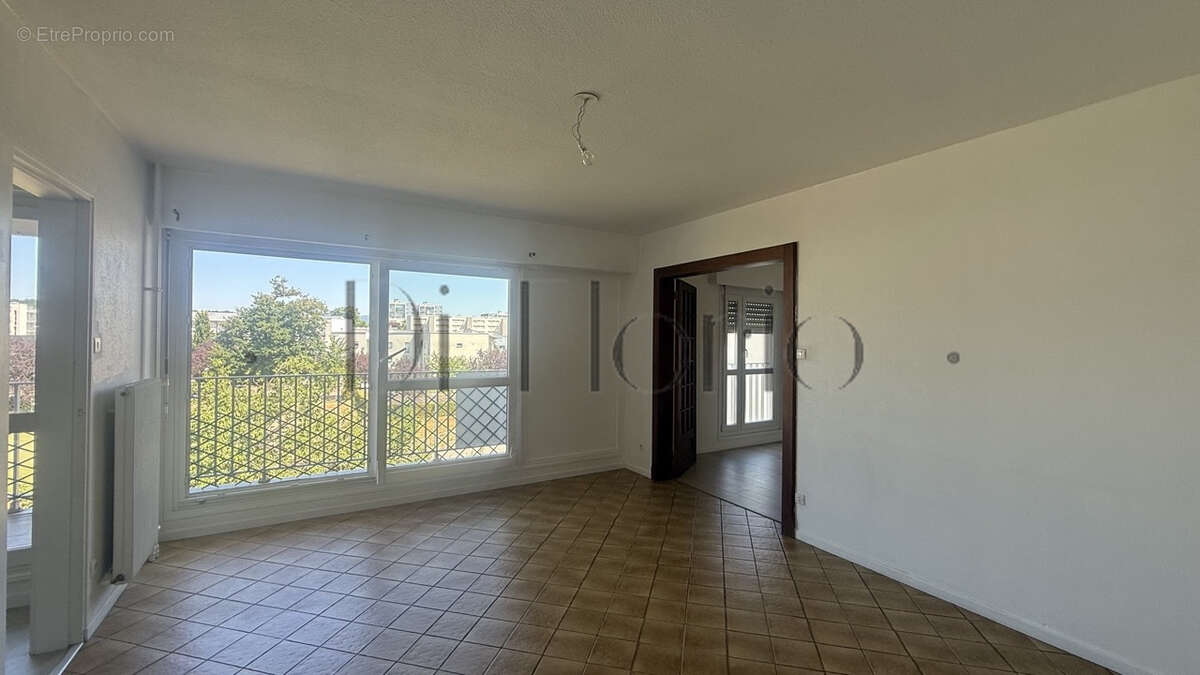 Saint-Dié-des-Vosges - centre ville - Appartement 86m2 - photo 7
