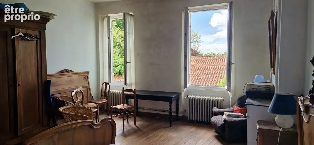 belle maison pierre carreaux de gironde cheminée parquets et jardin - photo 8
