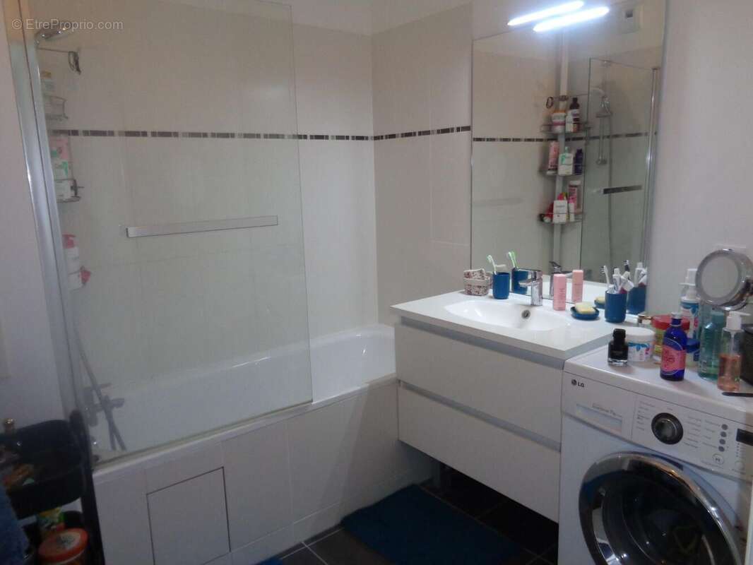 Photo 8 - Appartement à CERGY