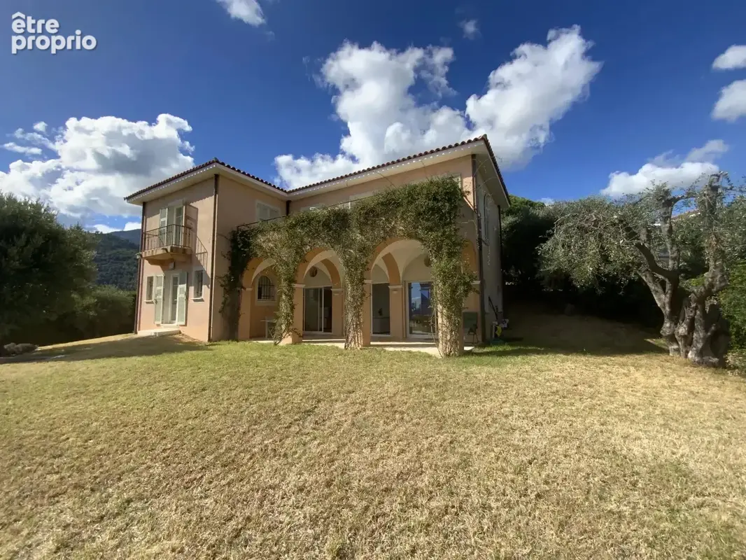 Menton immobilier – maison indépendante 6 pièces avec piscine - photo 2