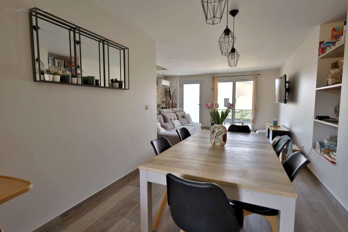 Appartement à SAINT-JUST-CHALEYSSIN