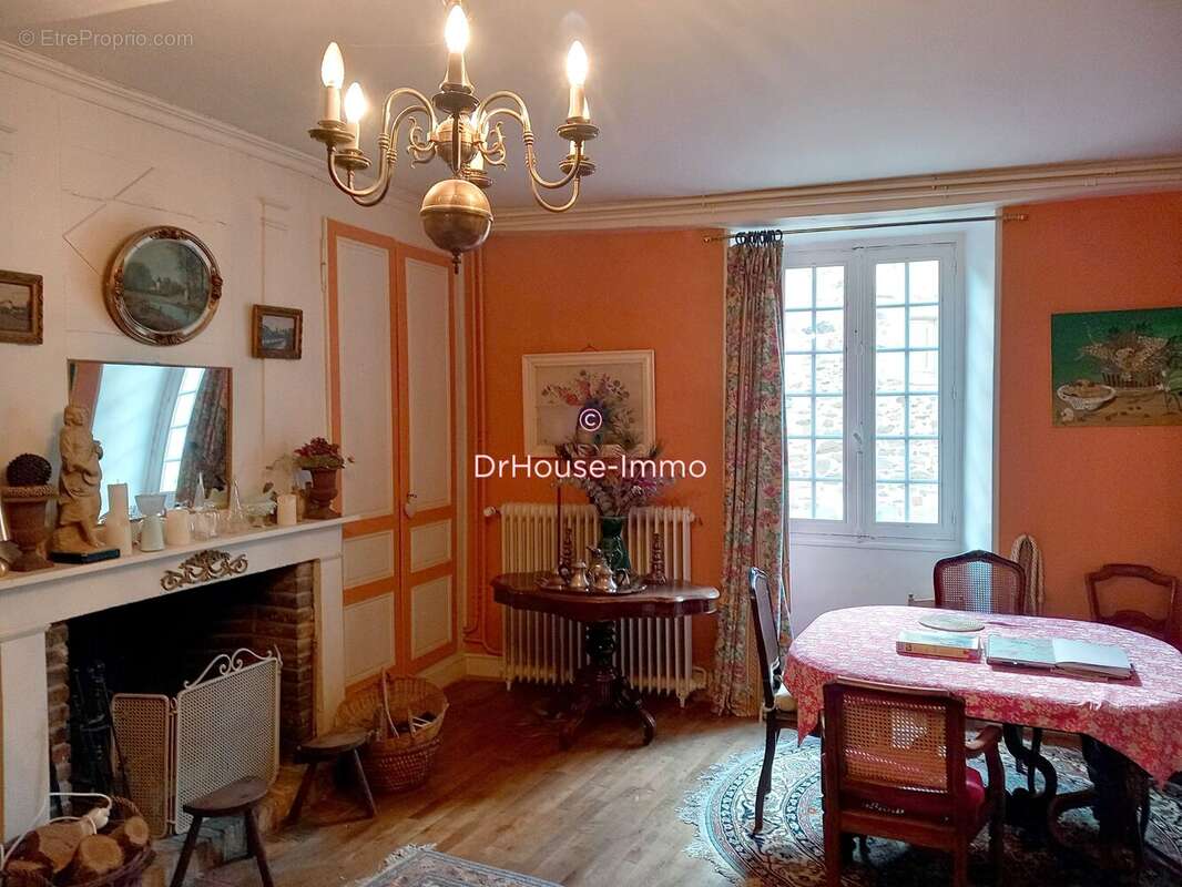 Maison à SAINT-BENOIT-DU-SAULT