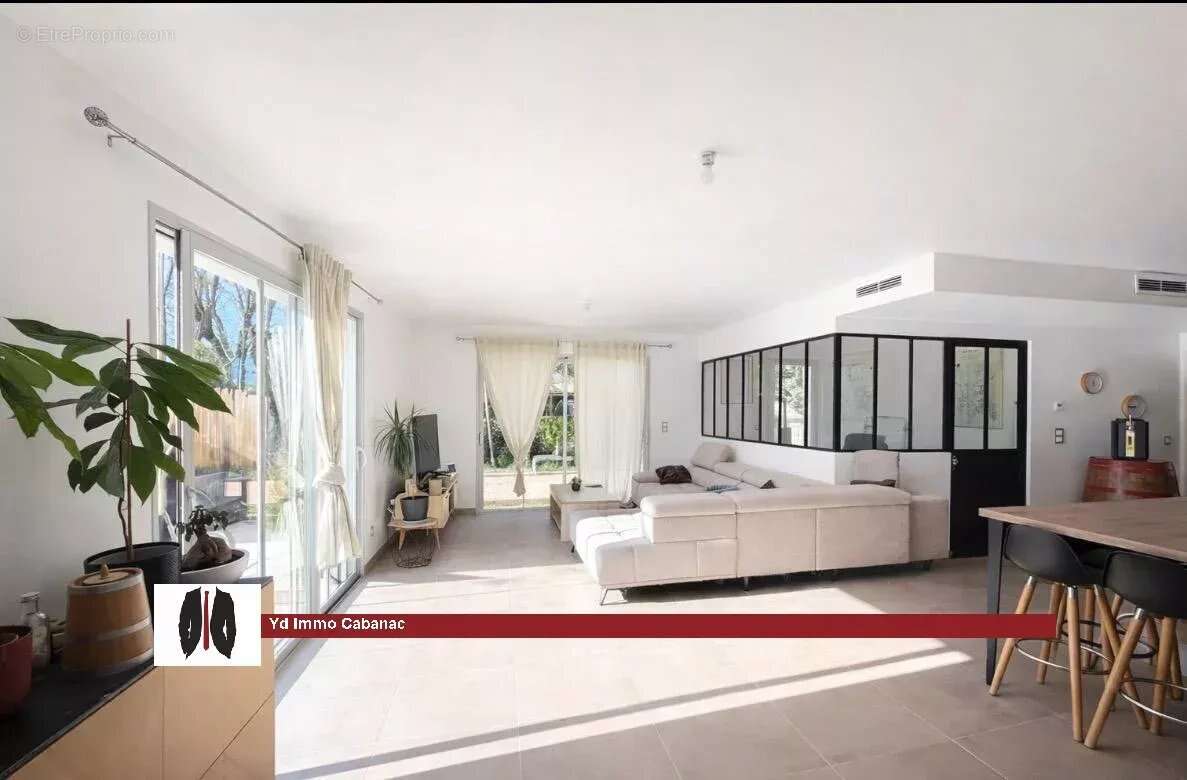 Maison à LANDIRAS