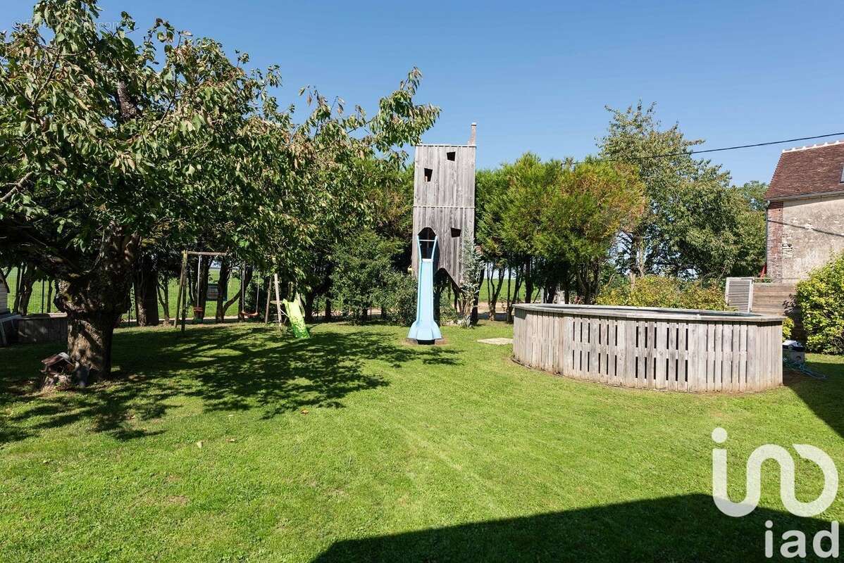 Photo 2 - Maison à CHAMPLOST