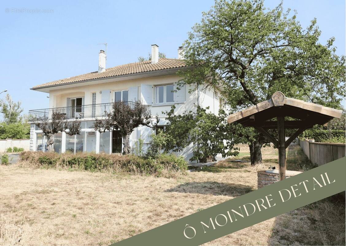Maison à CAZERES