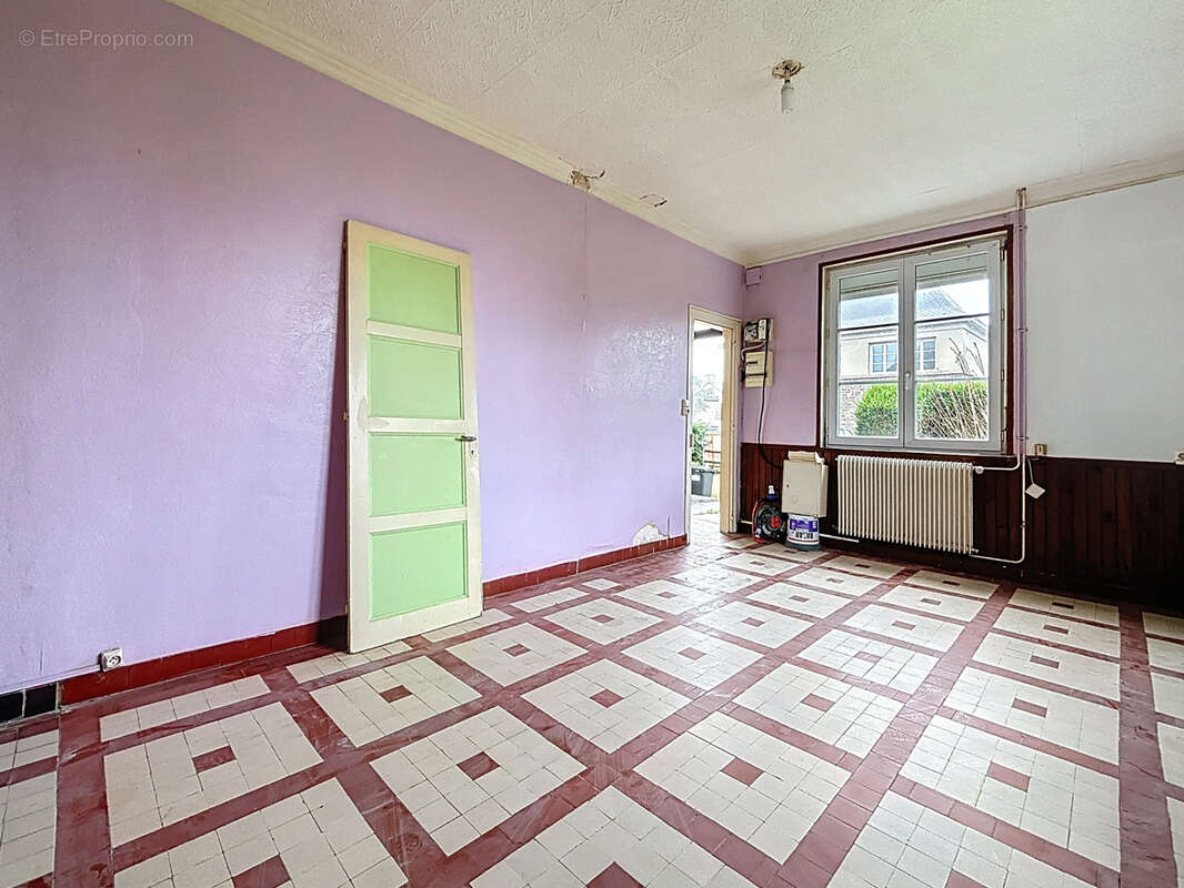 Maison à SAINT-GERMAIN-D'ELLE