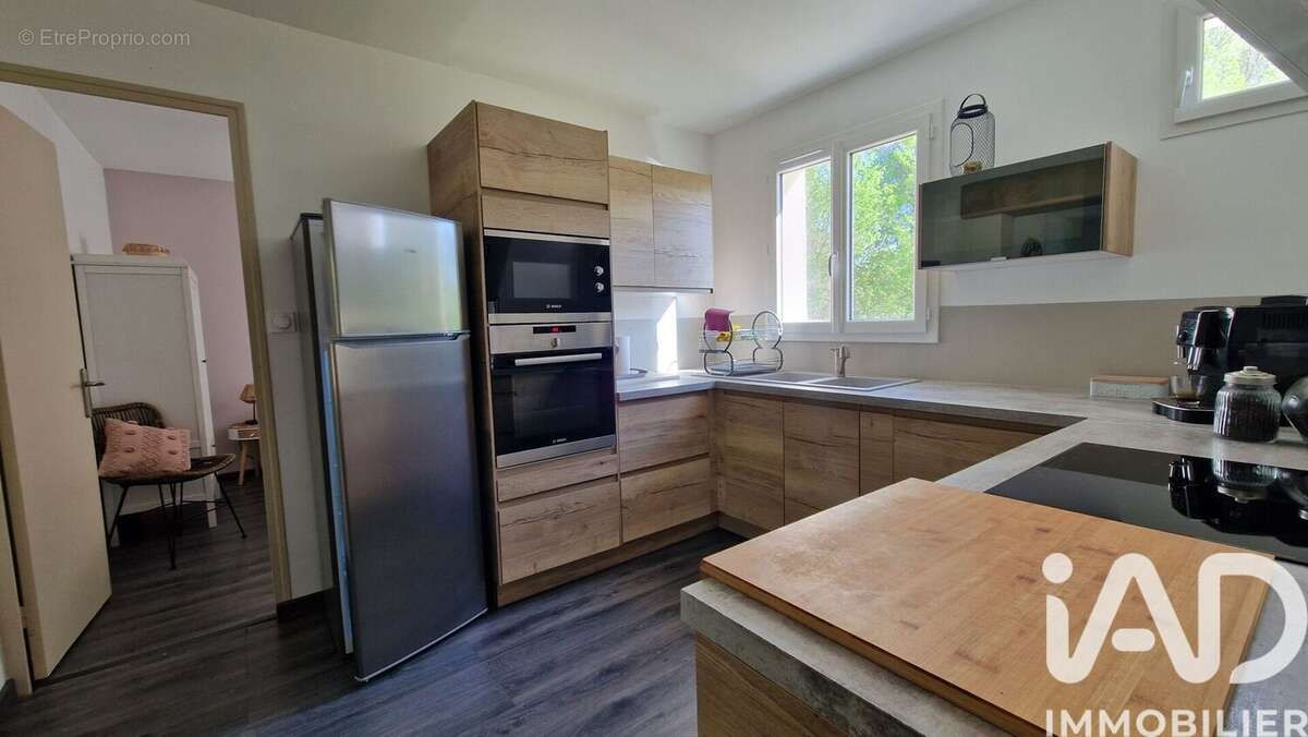 Maison 79 m² à Brunet  - photo 5
