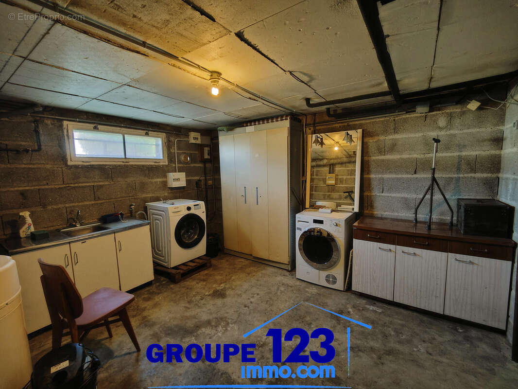 Pavillon familial sur sous-sol complet avec jardin   Cheny - photo 12