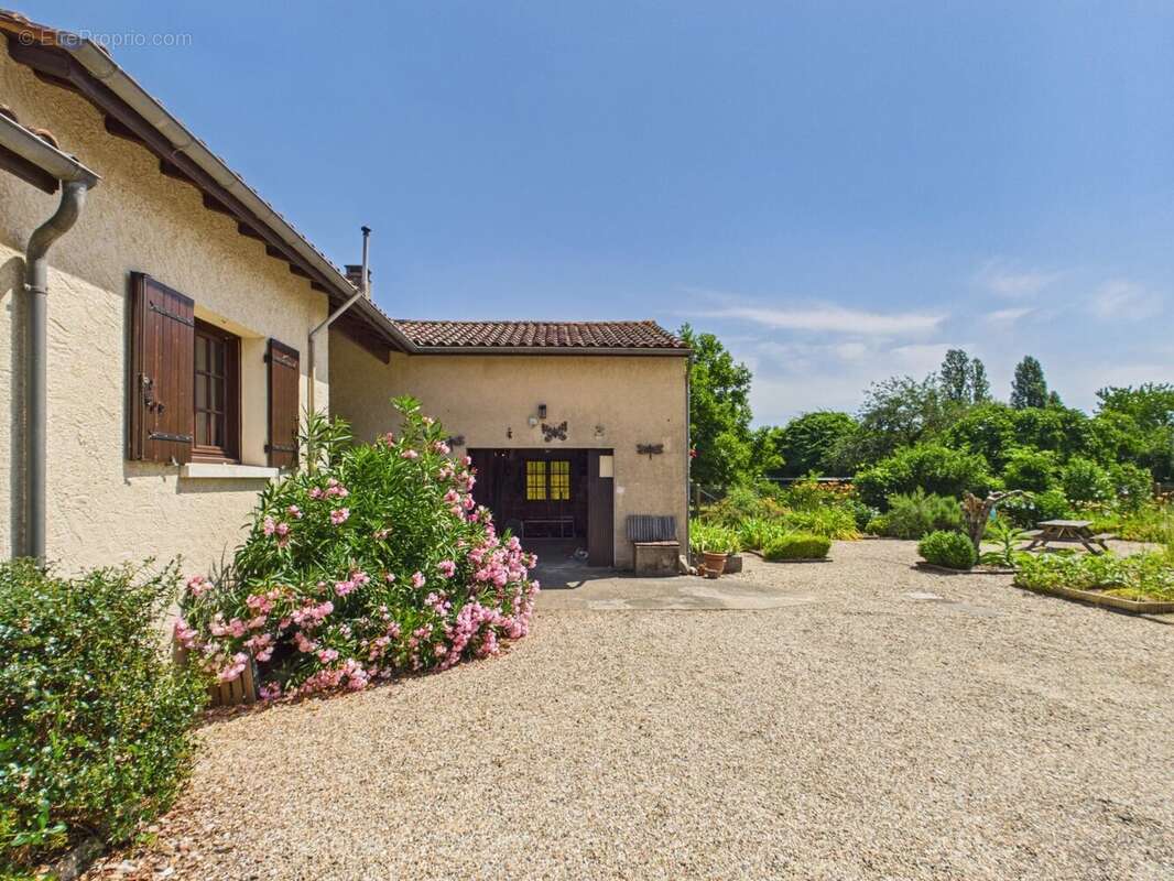 Jolie maison de plain-pied avec 3 chambres et garage - photo 20