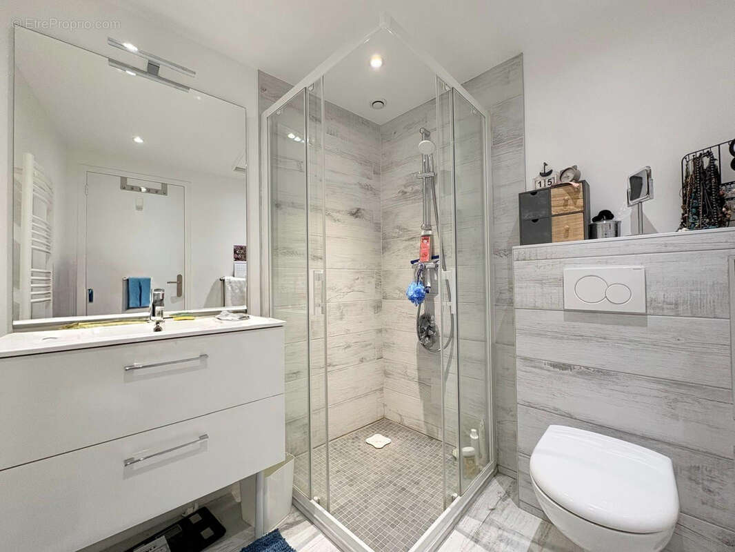 Appartement à LIMOURS