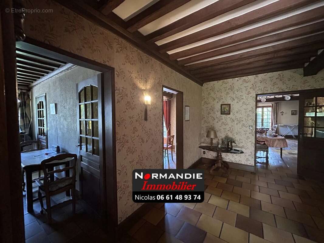 Maison à GRUCHET-LE-VALASSE
