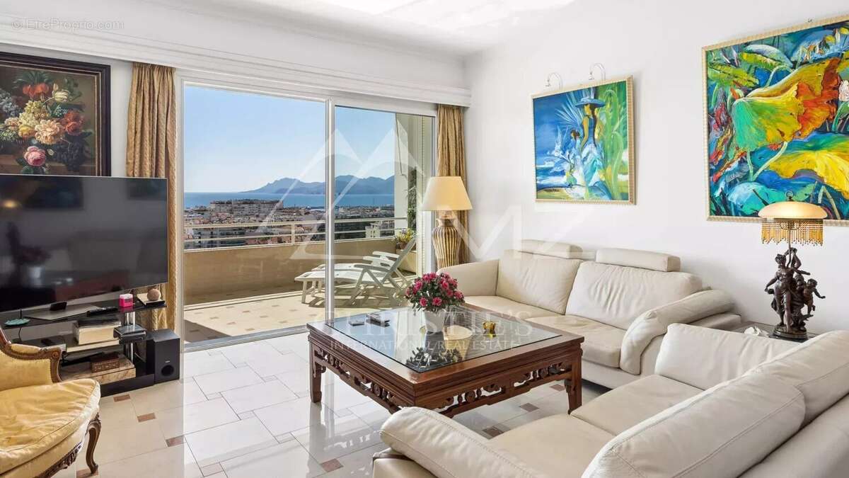 Appartement à CANNES