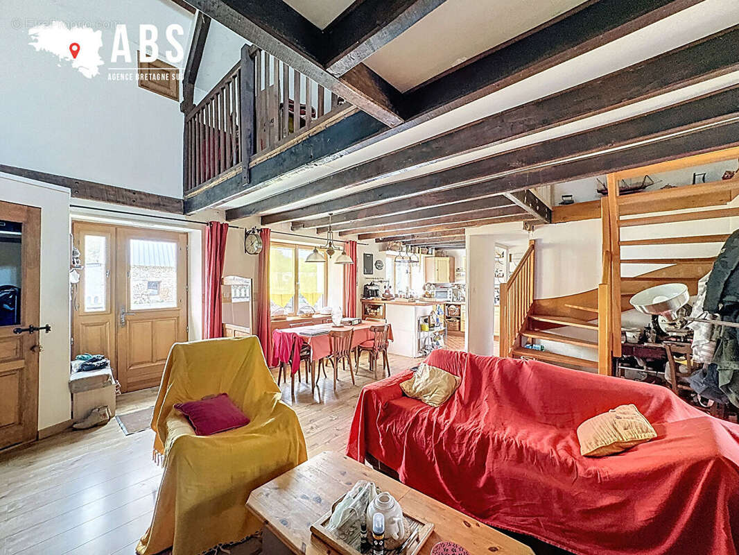 Maison 77 m² à Thehillac  - photo 5