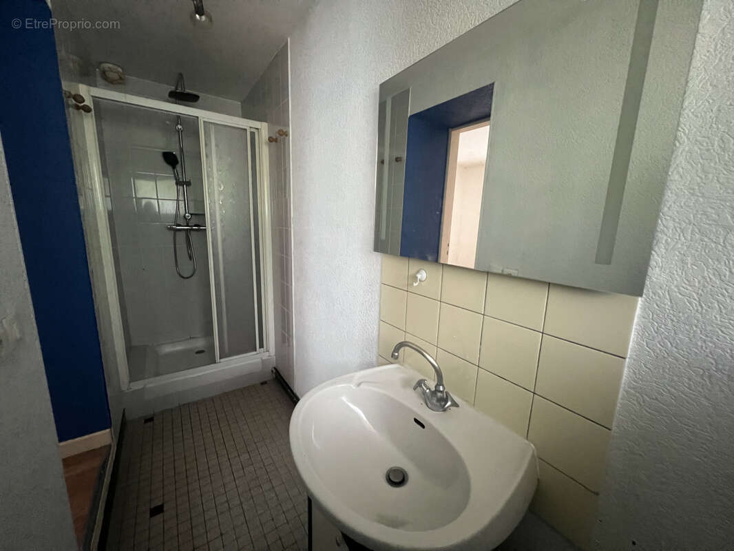 Appartement à RADDON-ET-CHAPENDU