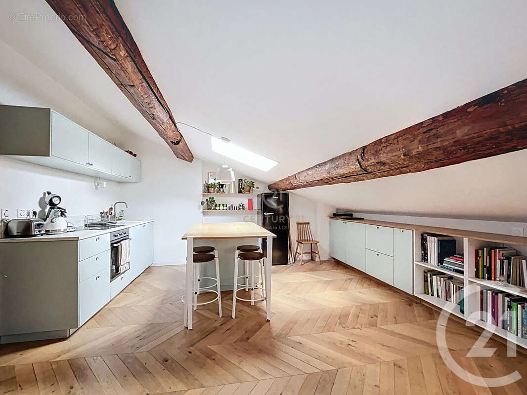 Appartement à LYON-7E