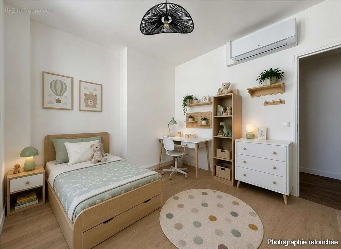 Appartement à PARIS-18E