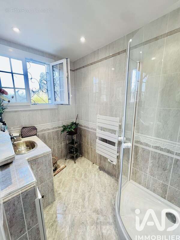 Photo 8 - Maison à VERNEUIL-EN-HALATTE