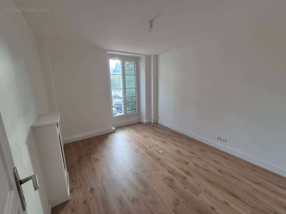 Appartement à RAMBOUILLET