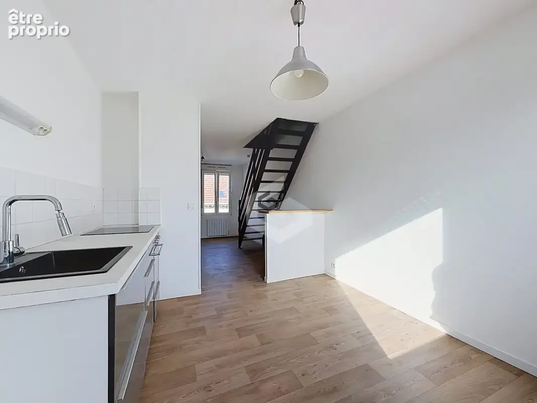 Appartement 45 m² à Reims  - photo 4