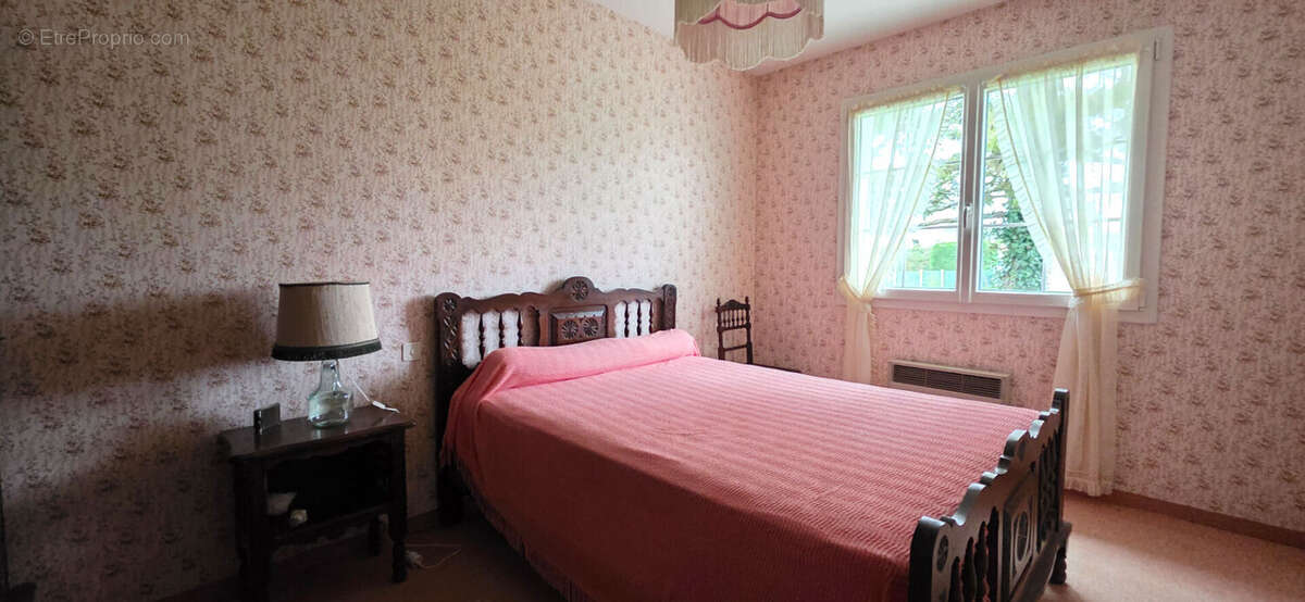 Maison à SAINT-JULIEN-DES-LANDES