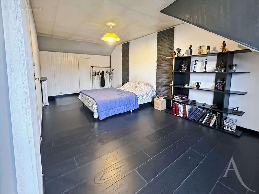 Maison à SAINT-MICHEL-SUR-ORGE