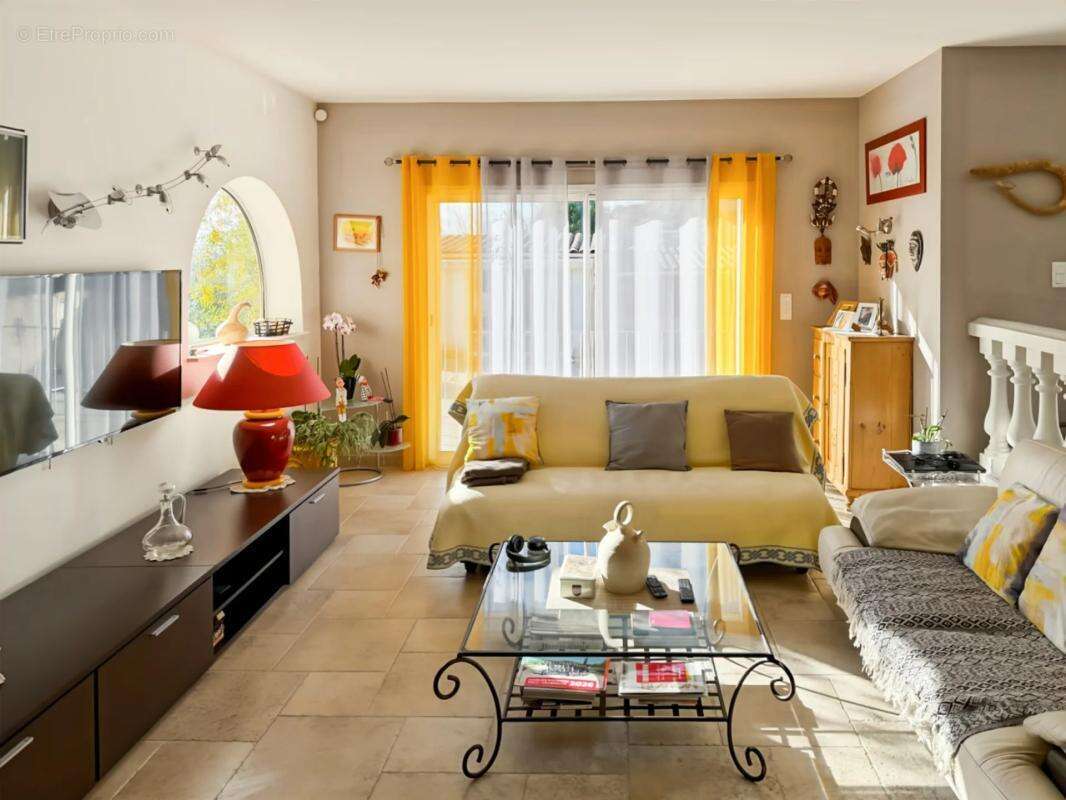 Maison à VILLENEUVE