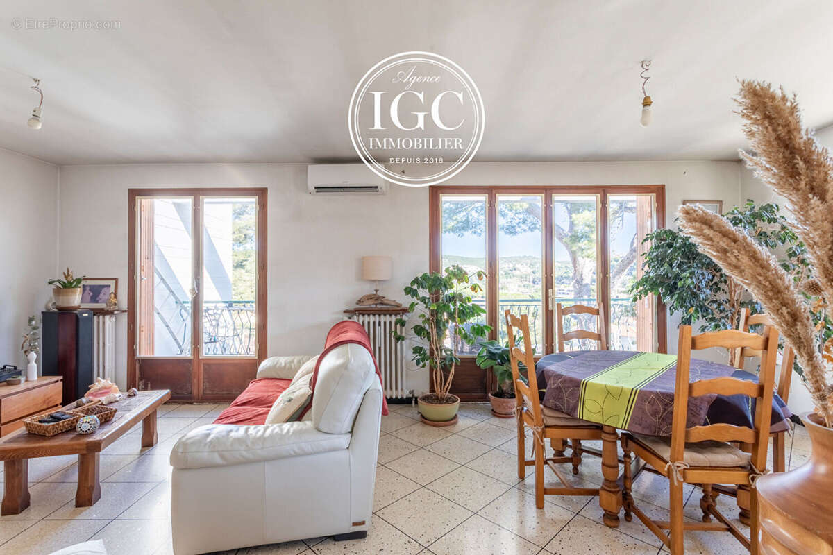 Maison à CARRY-LE-ROUET