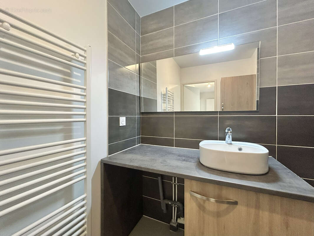 Appartement à BRIGNAIS