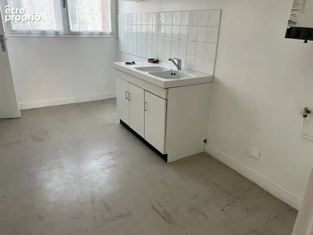 Appartement 3 pièces 59 m² à vendre à Brest (29200) - photo 4