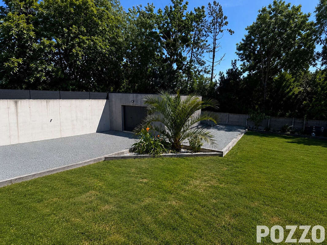 Maison Montmartin Sur Mer 5 pièce(s) 140 m2 - Coup de coeur - photo 18
