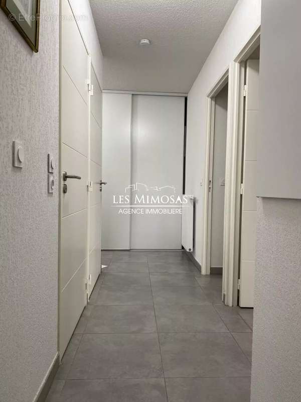 Appartement à FREJUS