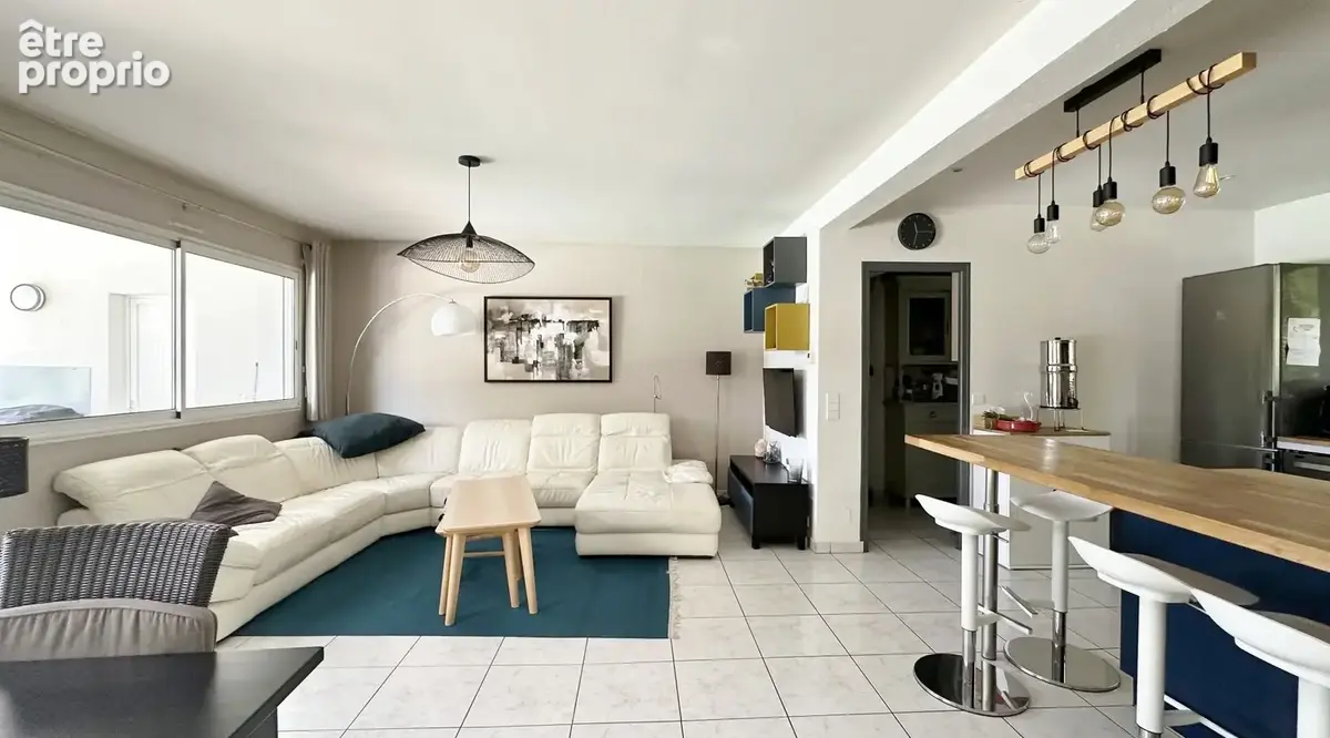 GOLF ET CENTRE VILLE VILLA A PIED POUR CETTE VILLA DE 6 Pièces de 150 m2 sur une parcelle de 800 m2 avec piscine - photo 8