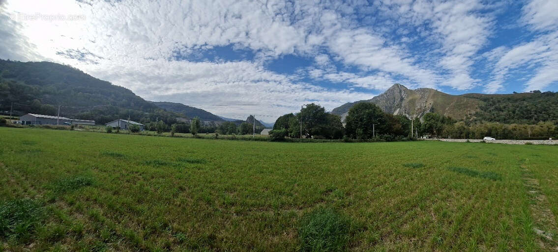 Terrain à ARGELES-GAZOST