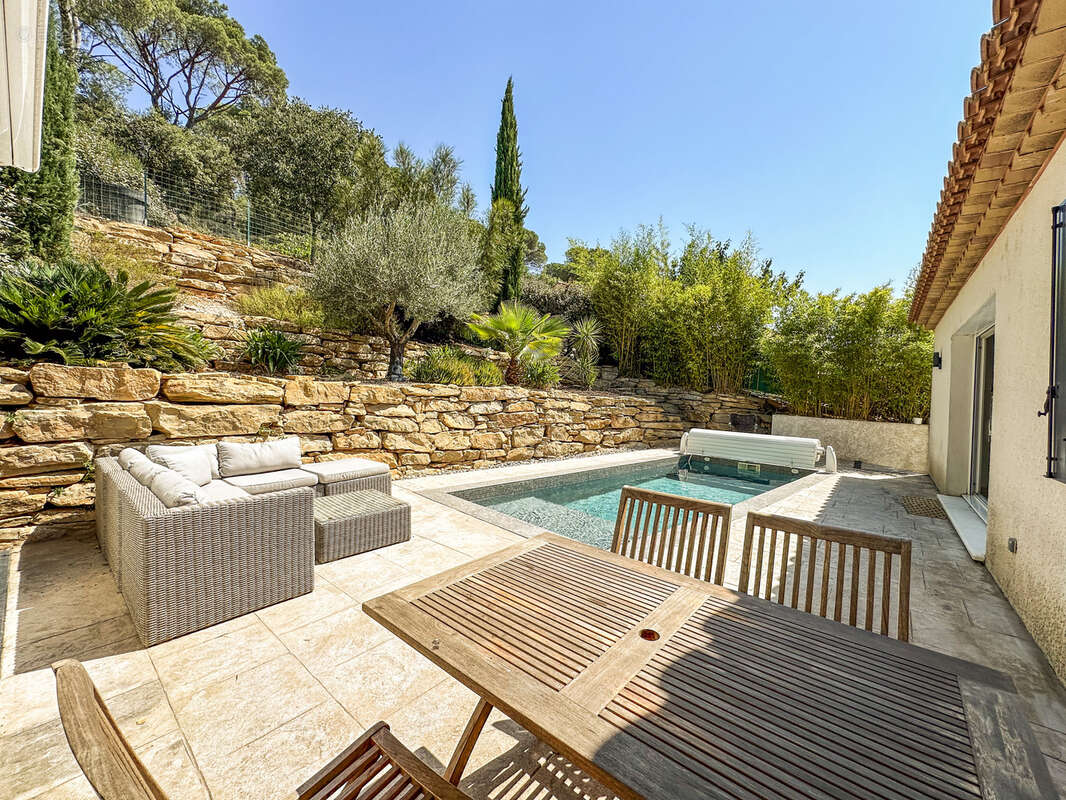 Maison à PIERREFEU-DU-VAR