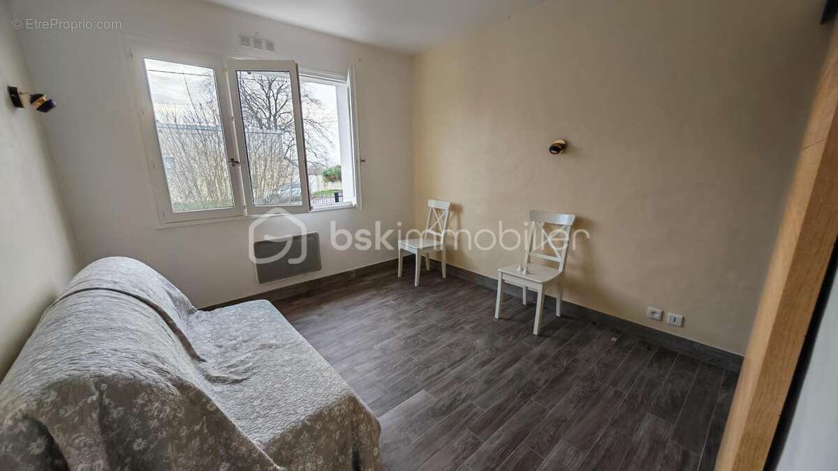 Maison à VARENNES-VAUZELLES