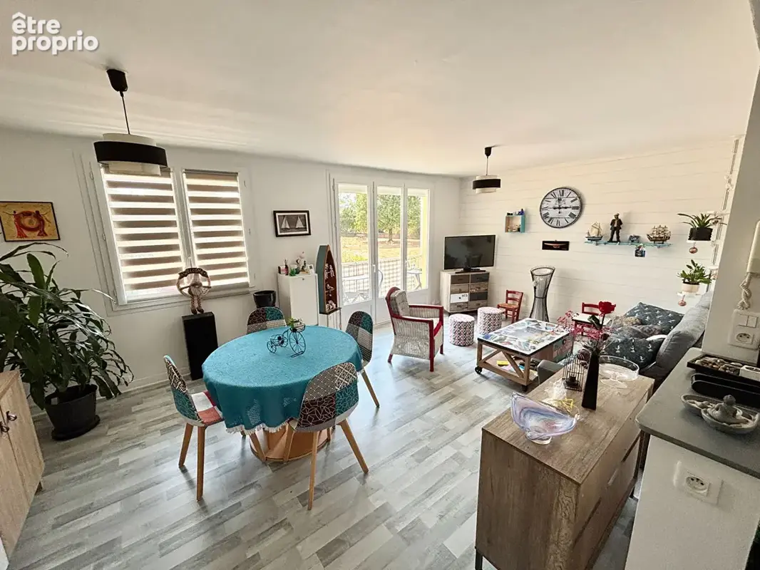Appartement à REZE