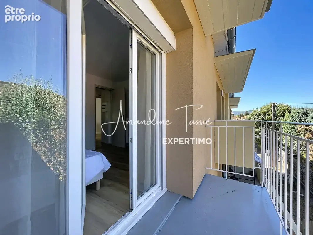 Un appartement entièrement rénové, prêt à vous accueillir ! - photo 11