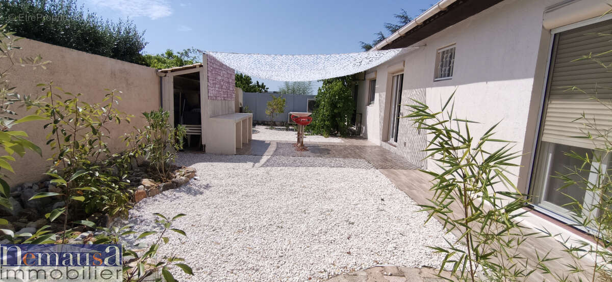 Maison à NIMES