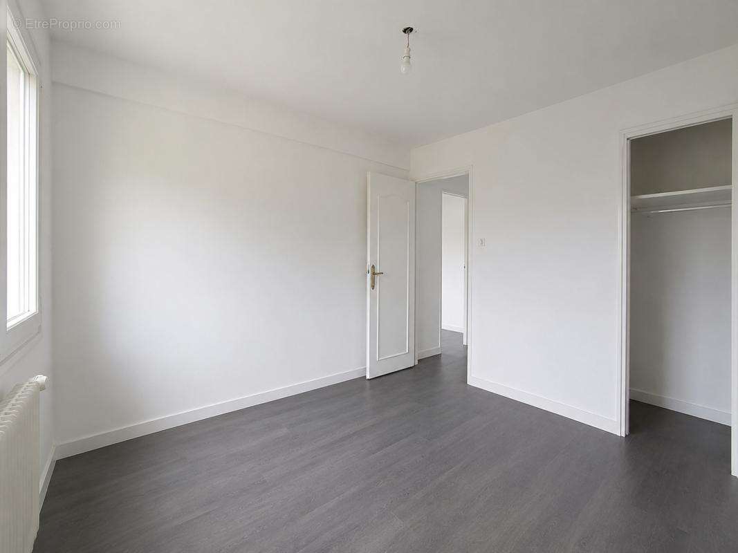 Appartement ancien - photo 11