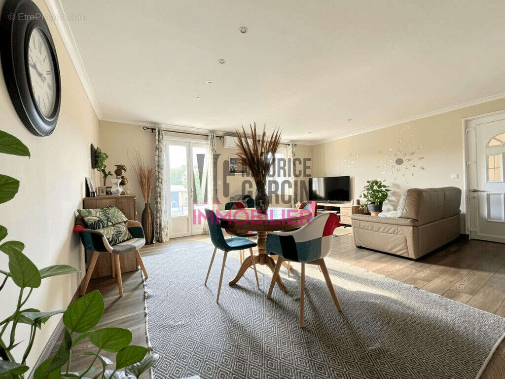 Maison 131 m² à Cavaillon  - photo 4