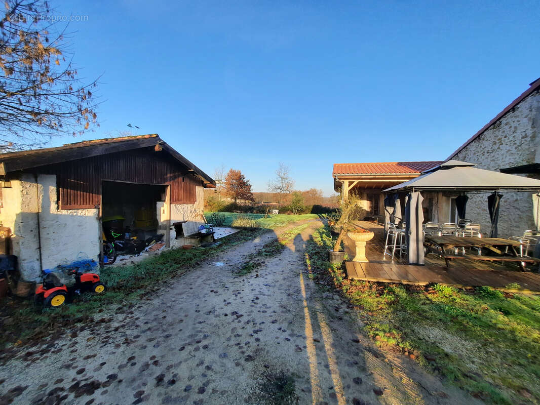 Maison à SAUVETERRE-DE-GUYENNE