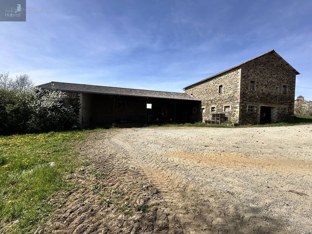 Maison à ALRANCE